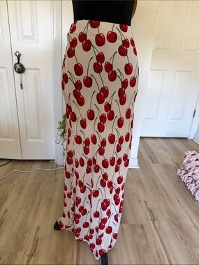 Muma World Cherry Print Viscose Maxi XS
